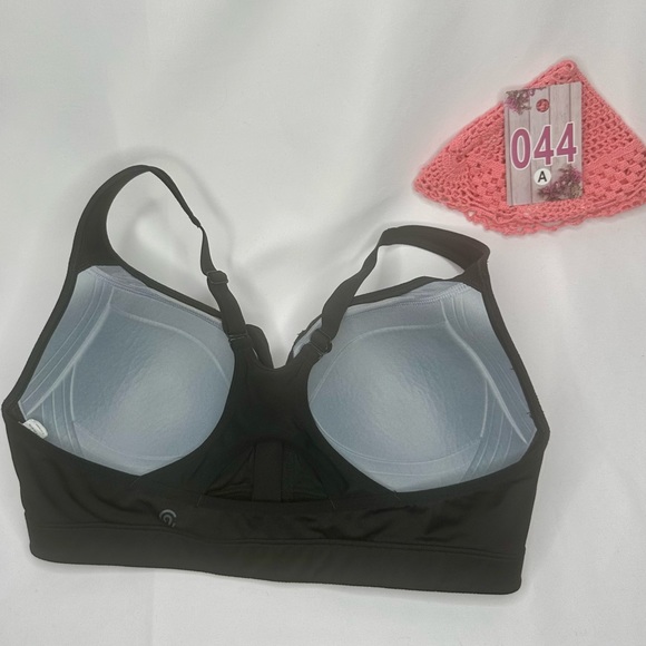 C9 Champion Black Front Zip-Up Sports Bra - Picture 6 of 7